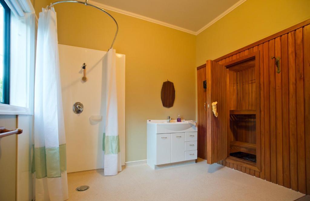 Lodge Oak Greymouth